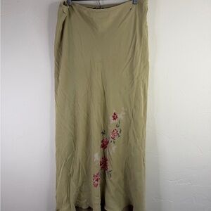 Maxi Skirt with Floral Embroidery